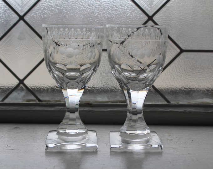 2 Rare Kosta Boda Glass Flach Pattern Aperitif Liqueur Glasses