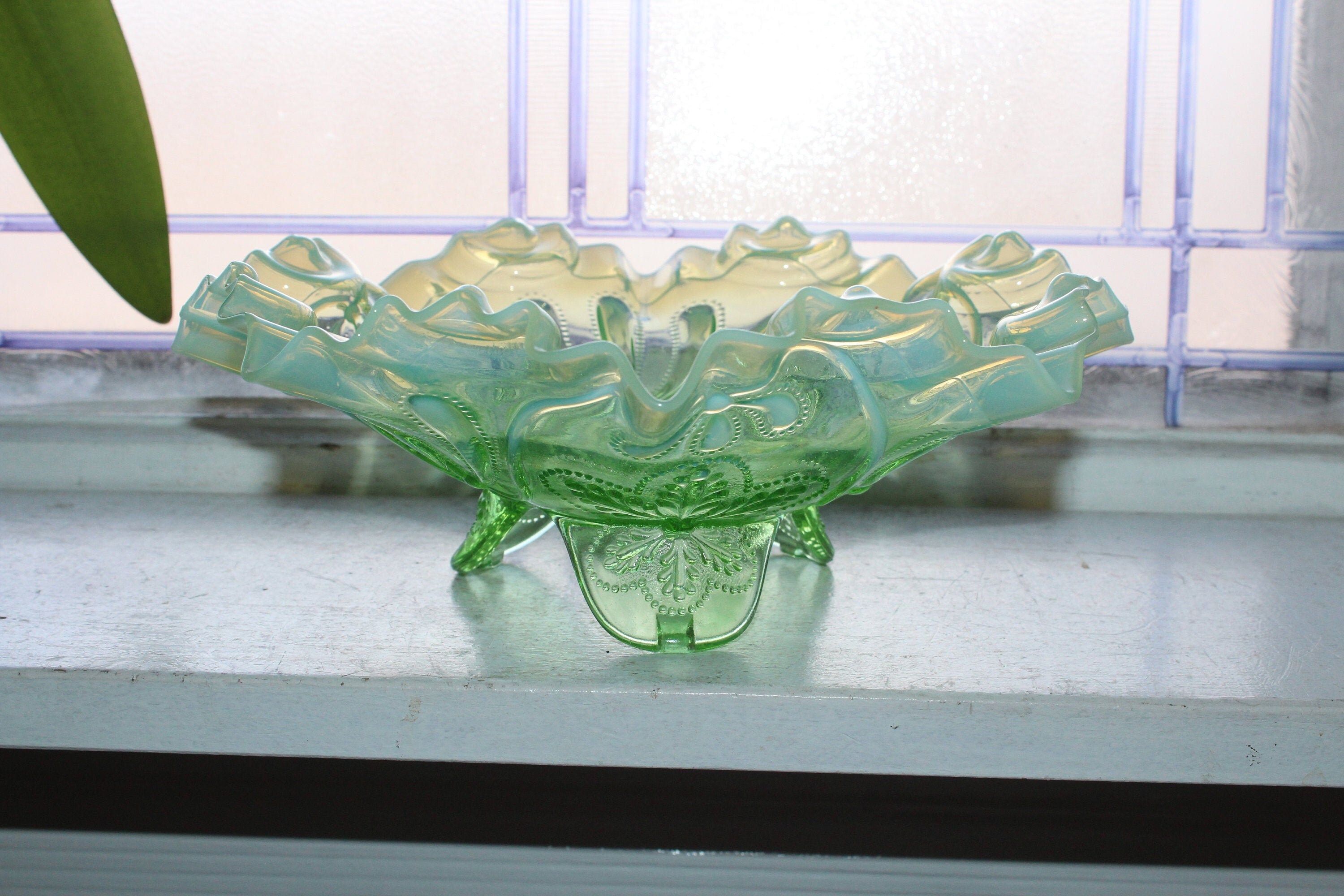 Antique Green Opalescent Jefferson Glass Meander Bowl Footed Dish