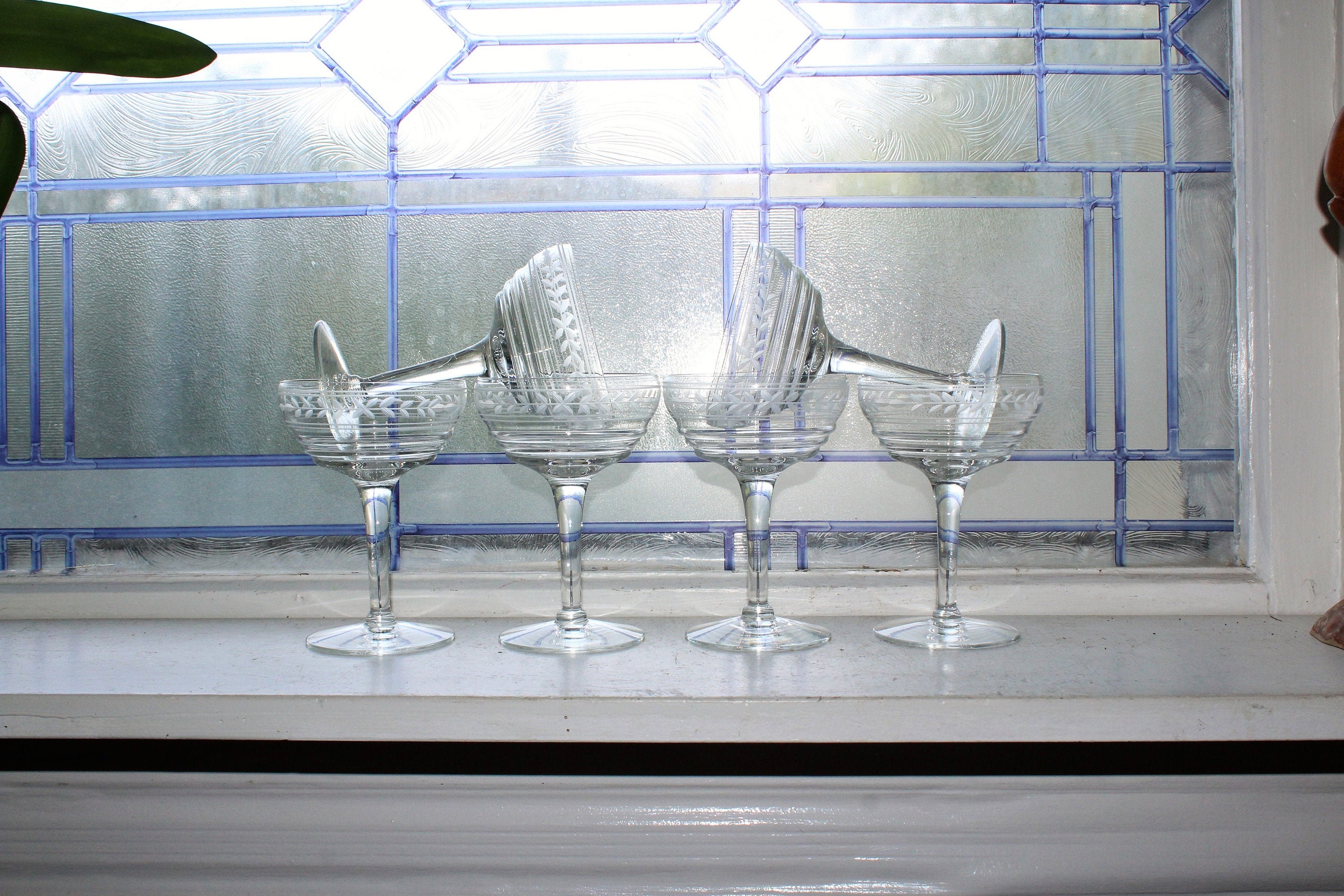 6 Vintage Art Deco Crystal Champagne Glasses Wheel Cut Design