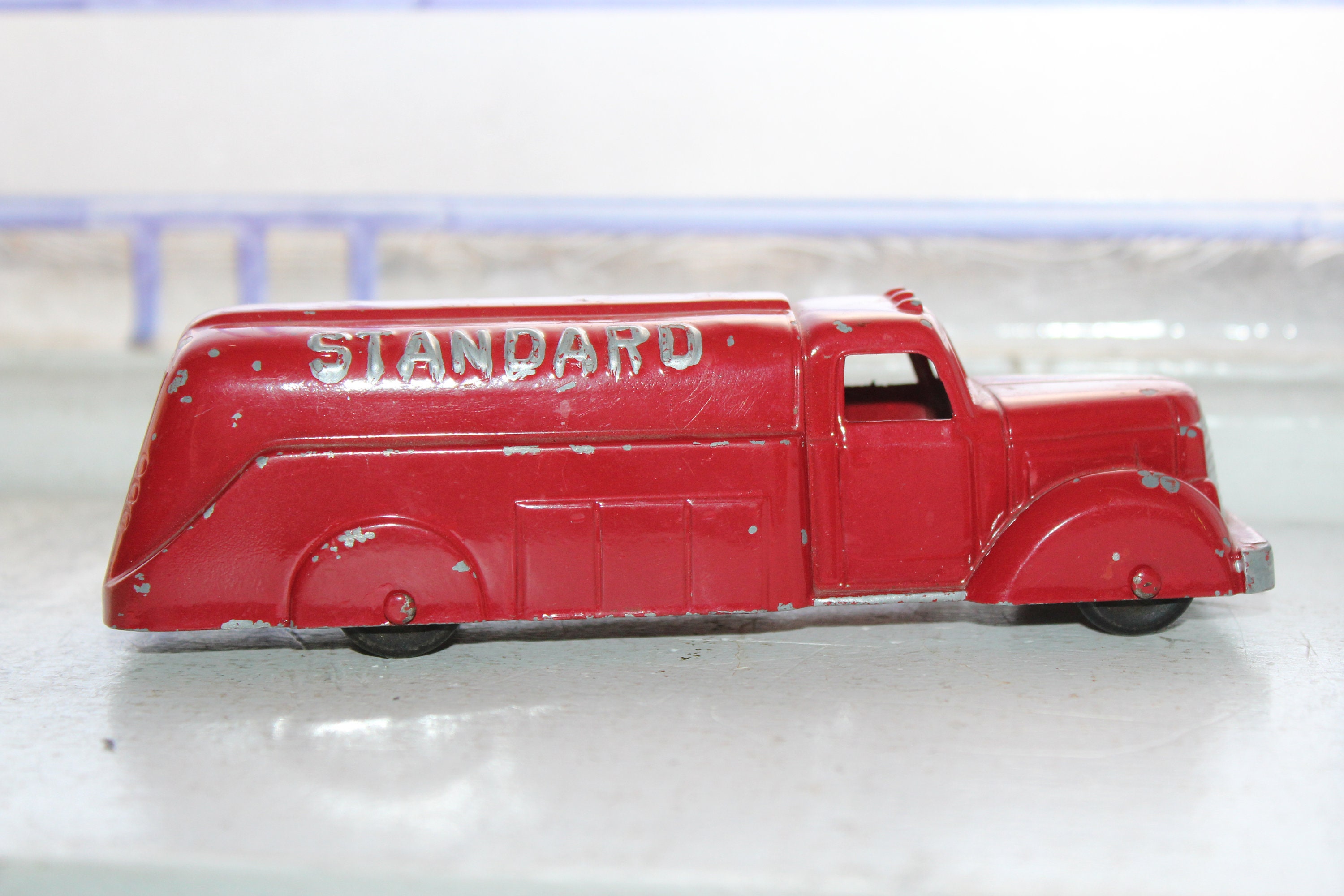 Vintage Tootsietoy Standard Oil Red Truck