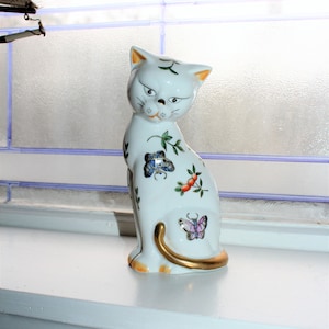 Ceramic Cat Tabby Cat Figurine Cat Art Tabby Cat Vintage Andrea by Sadek Cat Figurine Cat Decor