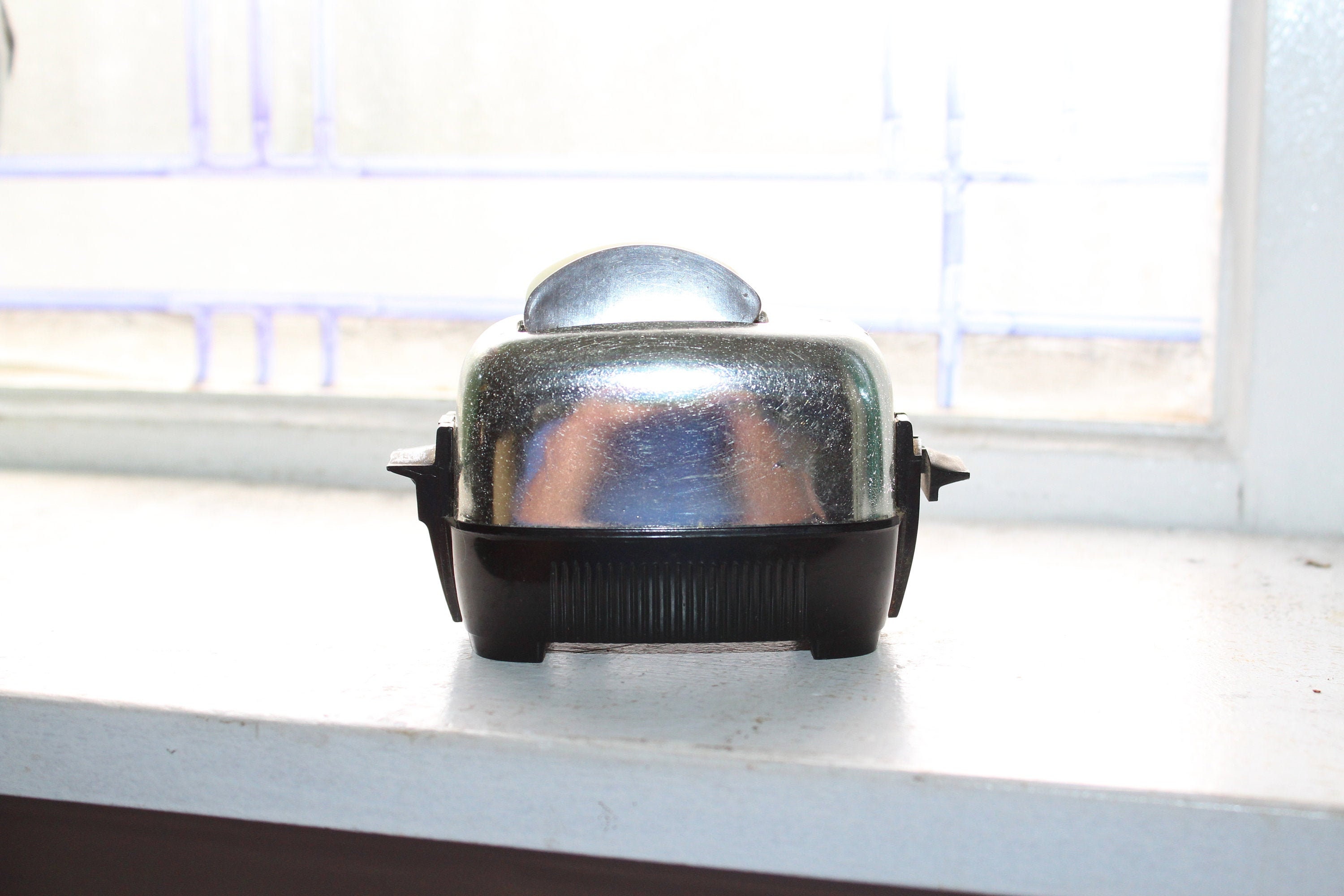 Vintage Toaster Salt and Pepper Shakers