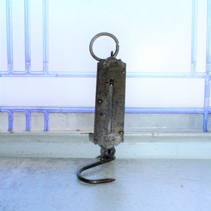 Vintage Hanging Pocket Balance Scale 1950s