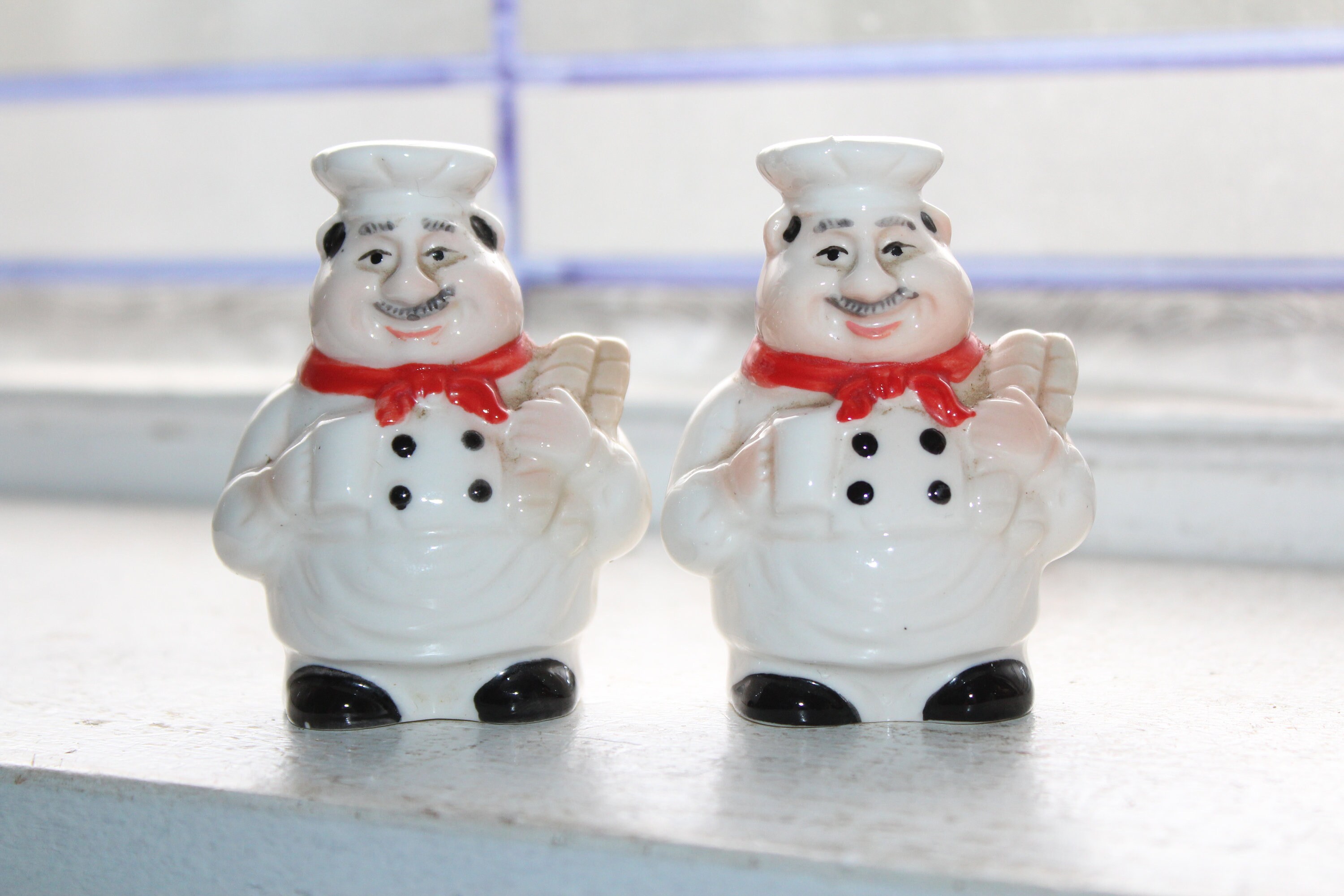 Vintage Salt and Pepper Shakers Italian Chefs