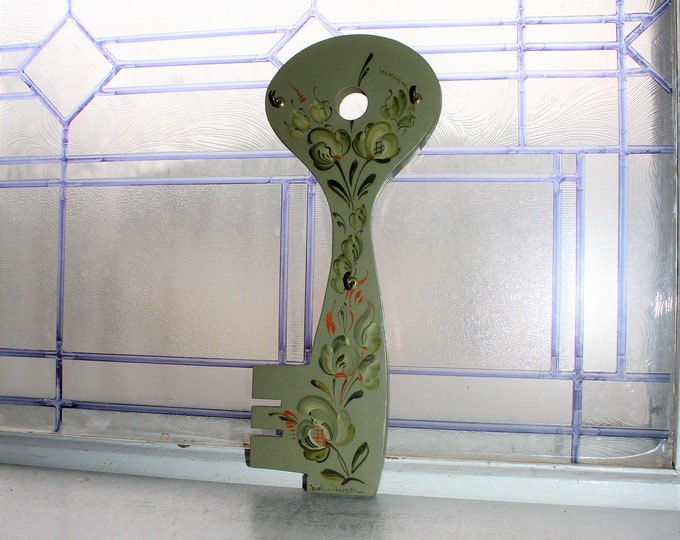 Vintage Rosemaling Wood Key Holder Norwegian Folk Art Carolyn Borgen