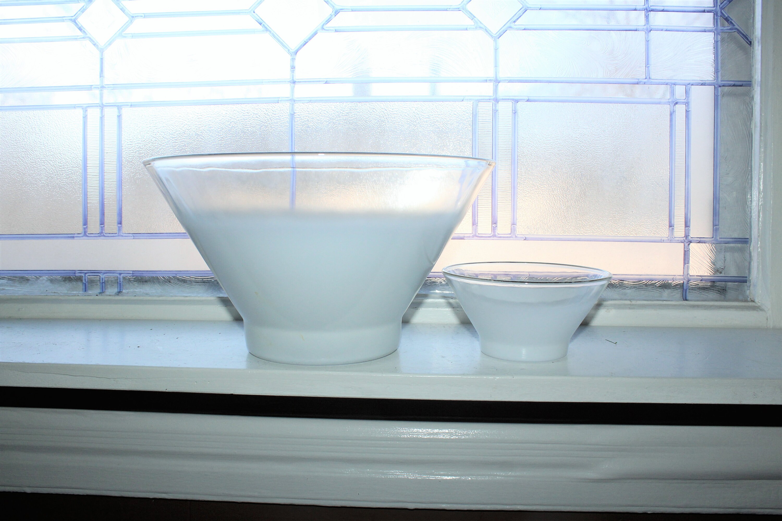 Mid Century Blendo Glass Chip and Dip Set White Vintage 1950s