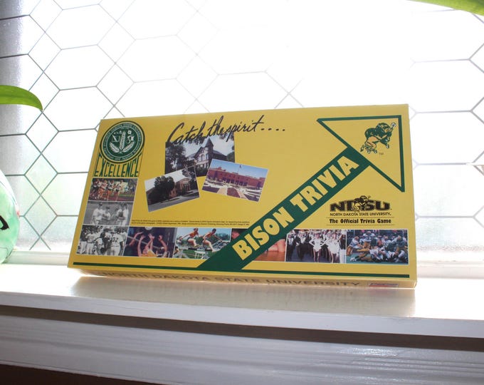 Vintage 1995 NDSU Bison Trivia Board Game North Dakota State University