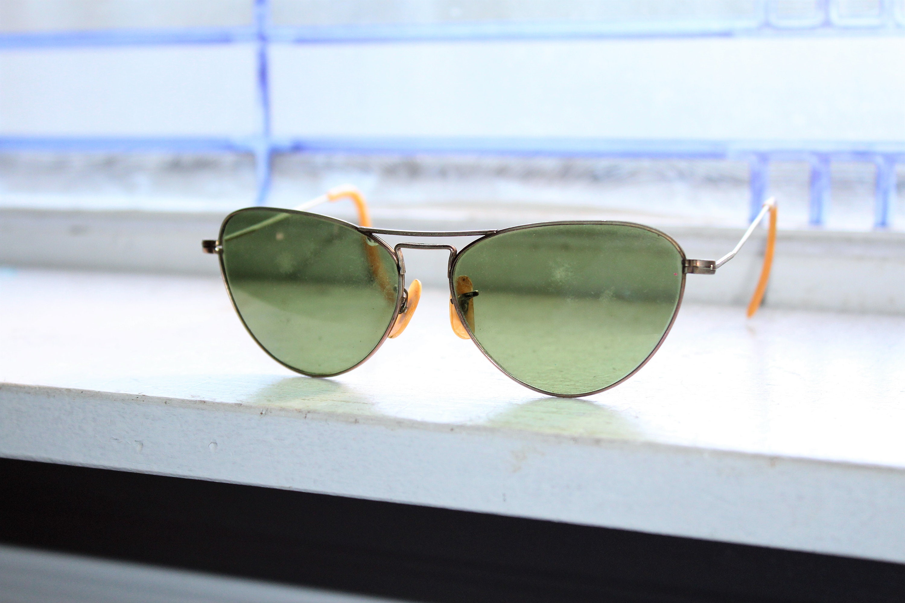 Green tint lenses top