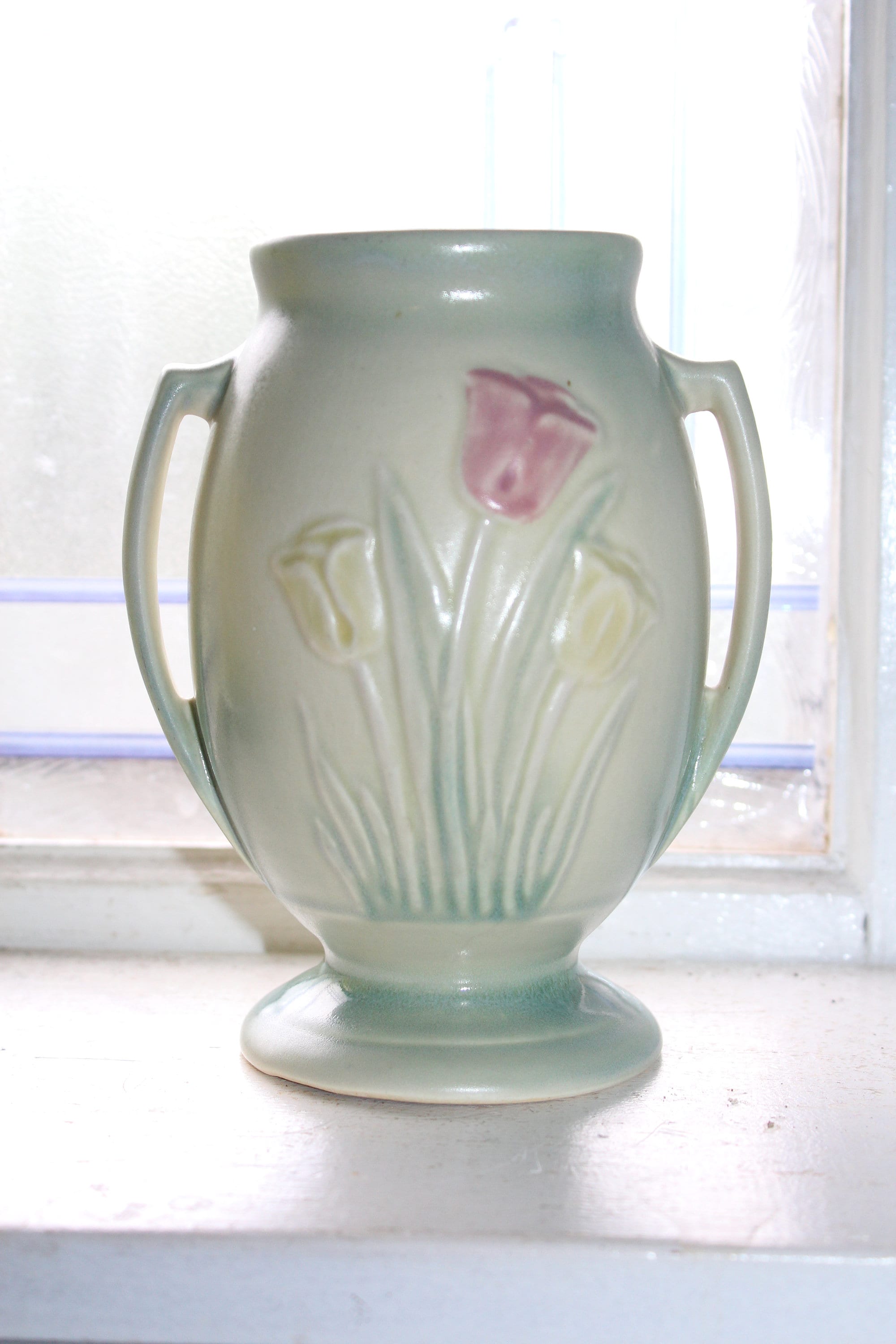 Hull Pottery Green Sueno Tulip Vase 108336 Vintage 1930s Art Deco