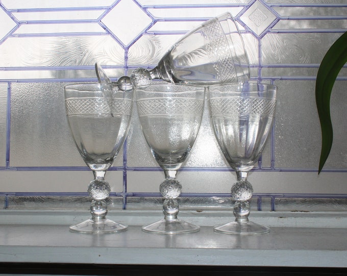 4 Vintage Morgantown Glass Eton Wine Water Goblets Golf Ball Stem