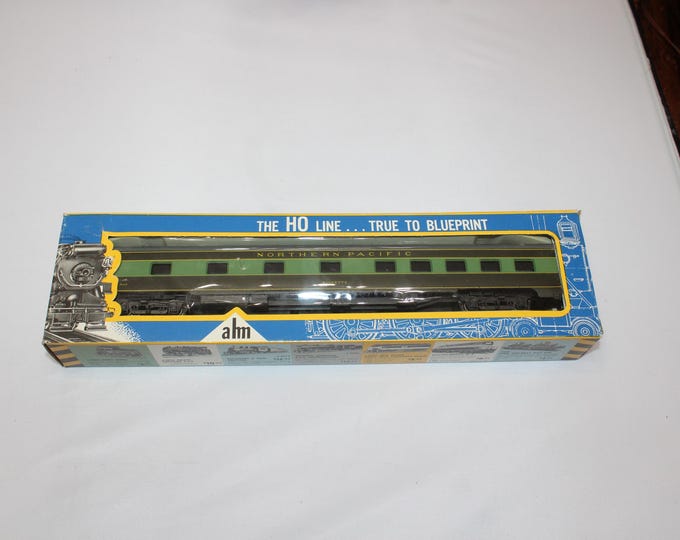 Vintage AHM HO Scale Rivarossi Northern Pacific 1935 Sleeper Train Car 6440