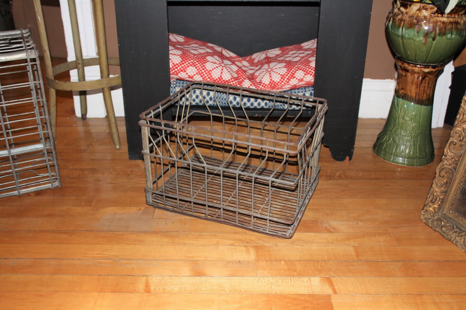 Large Vintage Wire Milk Crate Industrial Farmhouse Decor Terrace Park Dairy