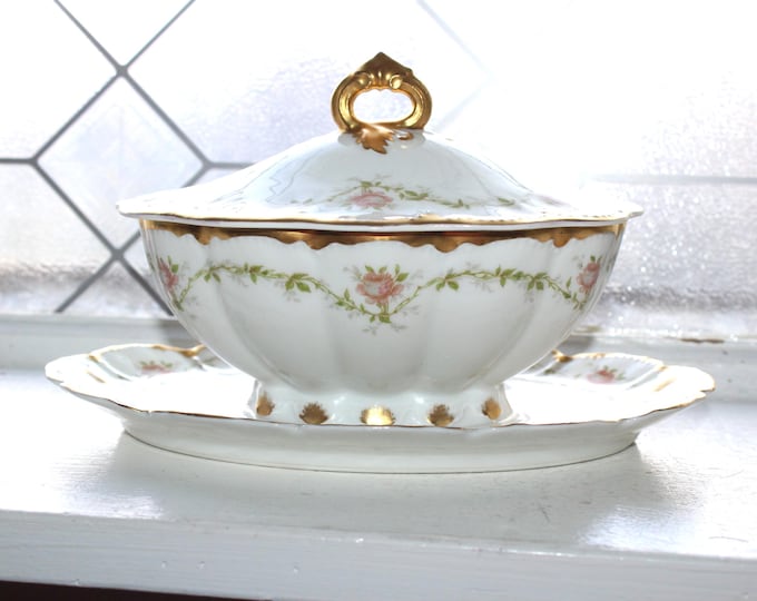 Antique Haviland Limoges Sauce Boat with Lid & Underplate Pink Roses Gilt