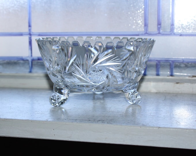 Elegant Vintage Cut Crystal Footed Bowl Pinwheel with Sawtooth Rim