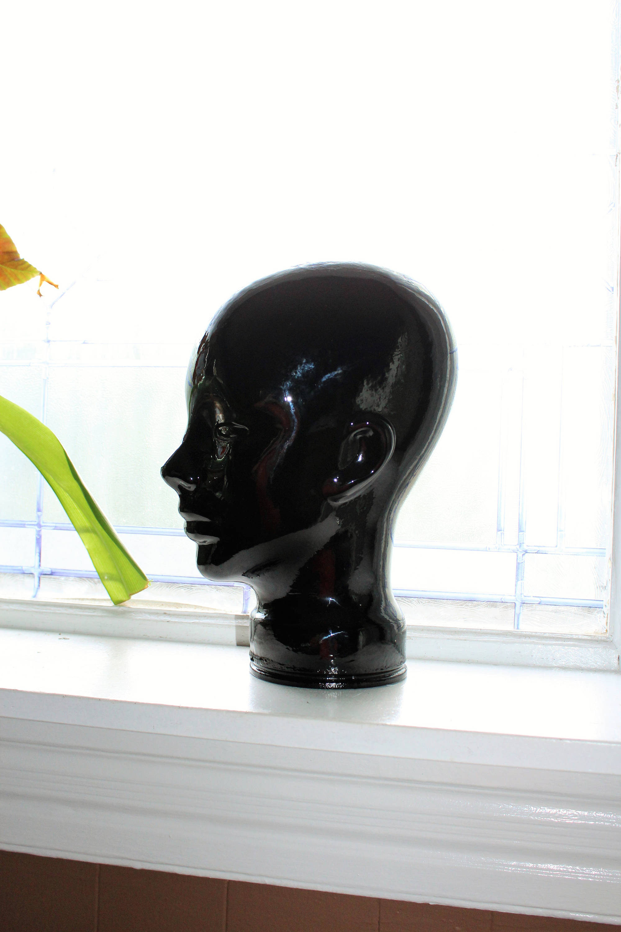 Black Glass Head Bust Model Mannequin Vintage 1970s