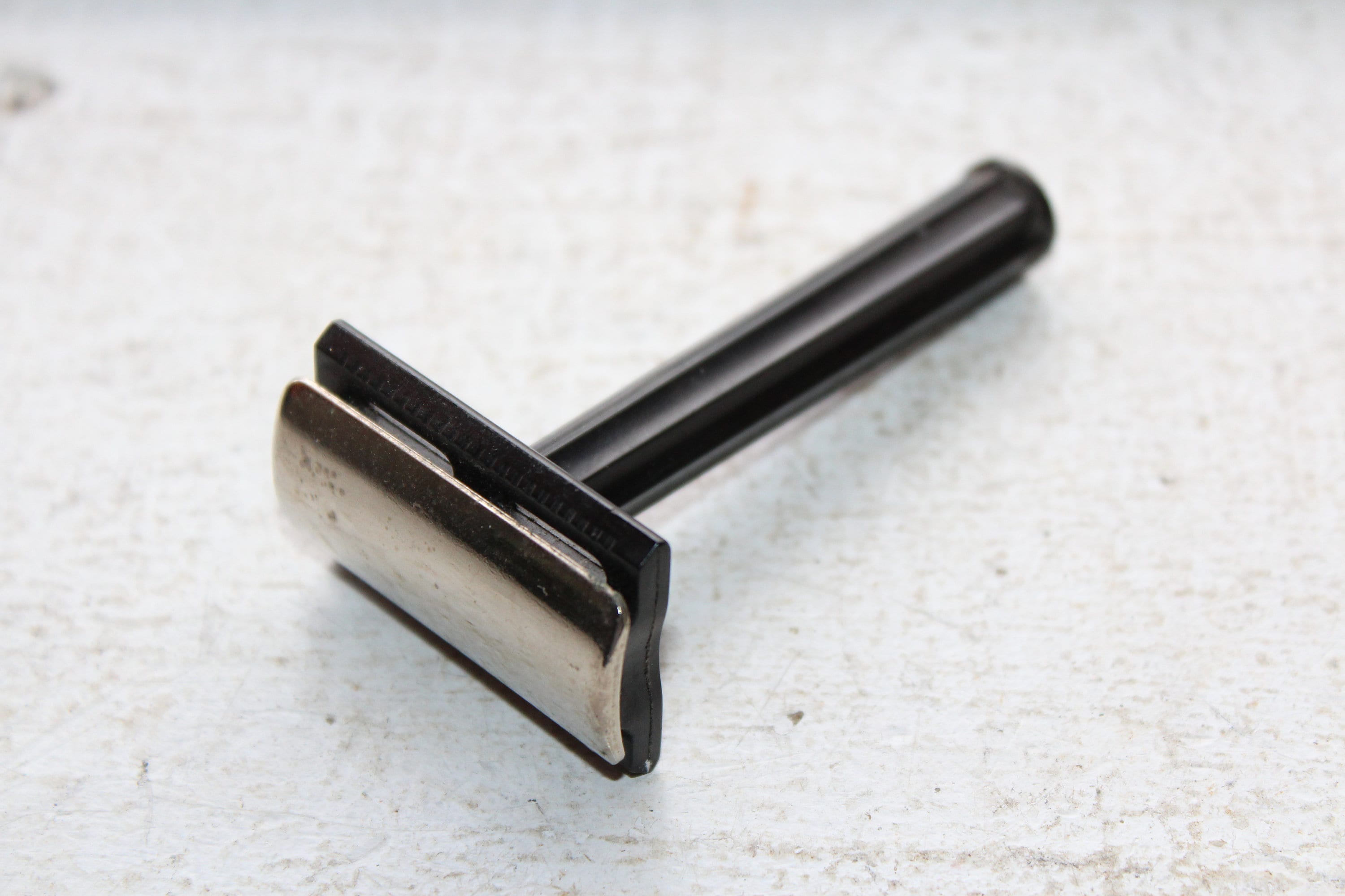 Vintage Clix Razor Black Handle 1950s