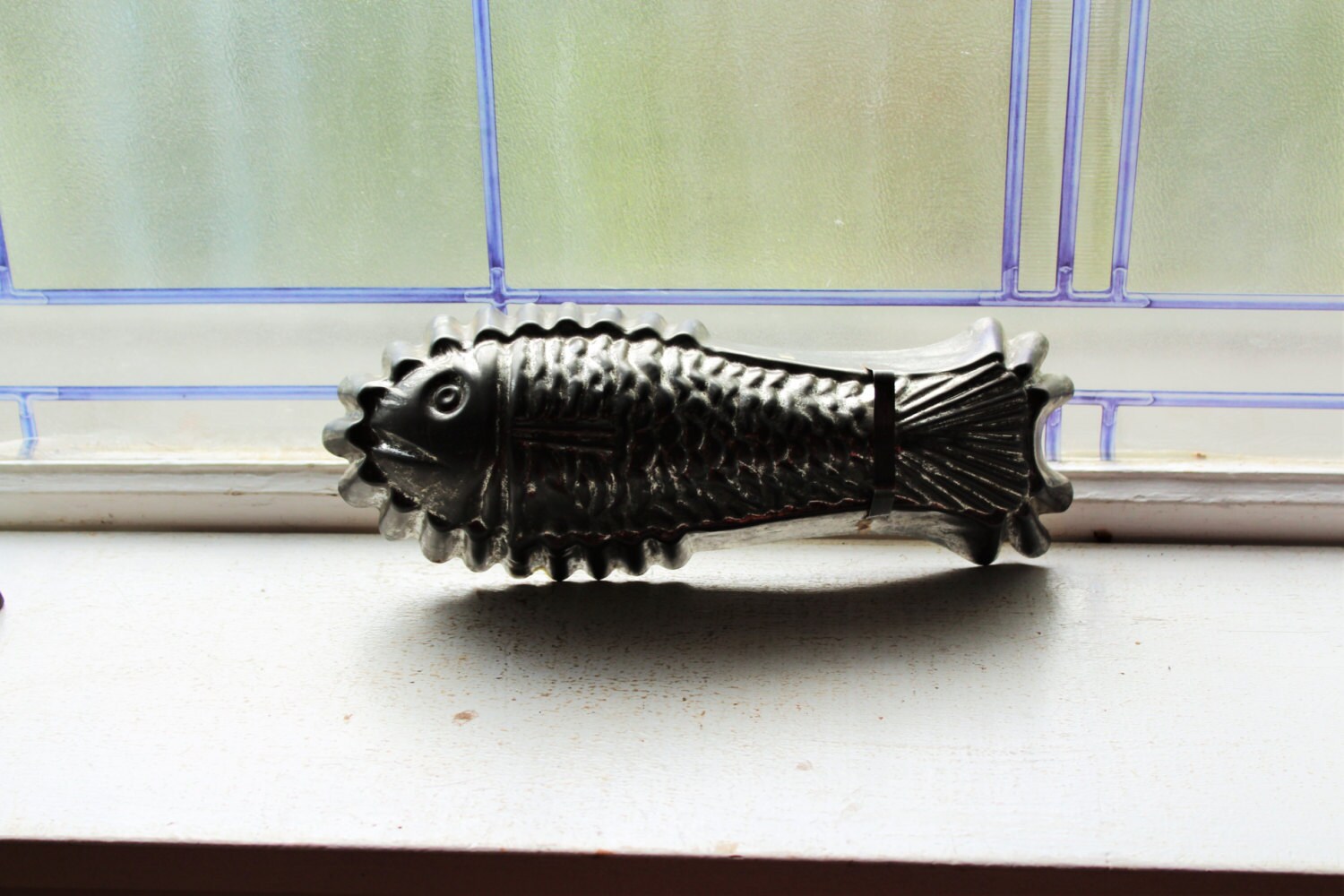 Vintage Tin Fish Mold