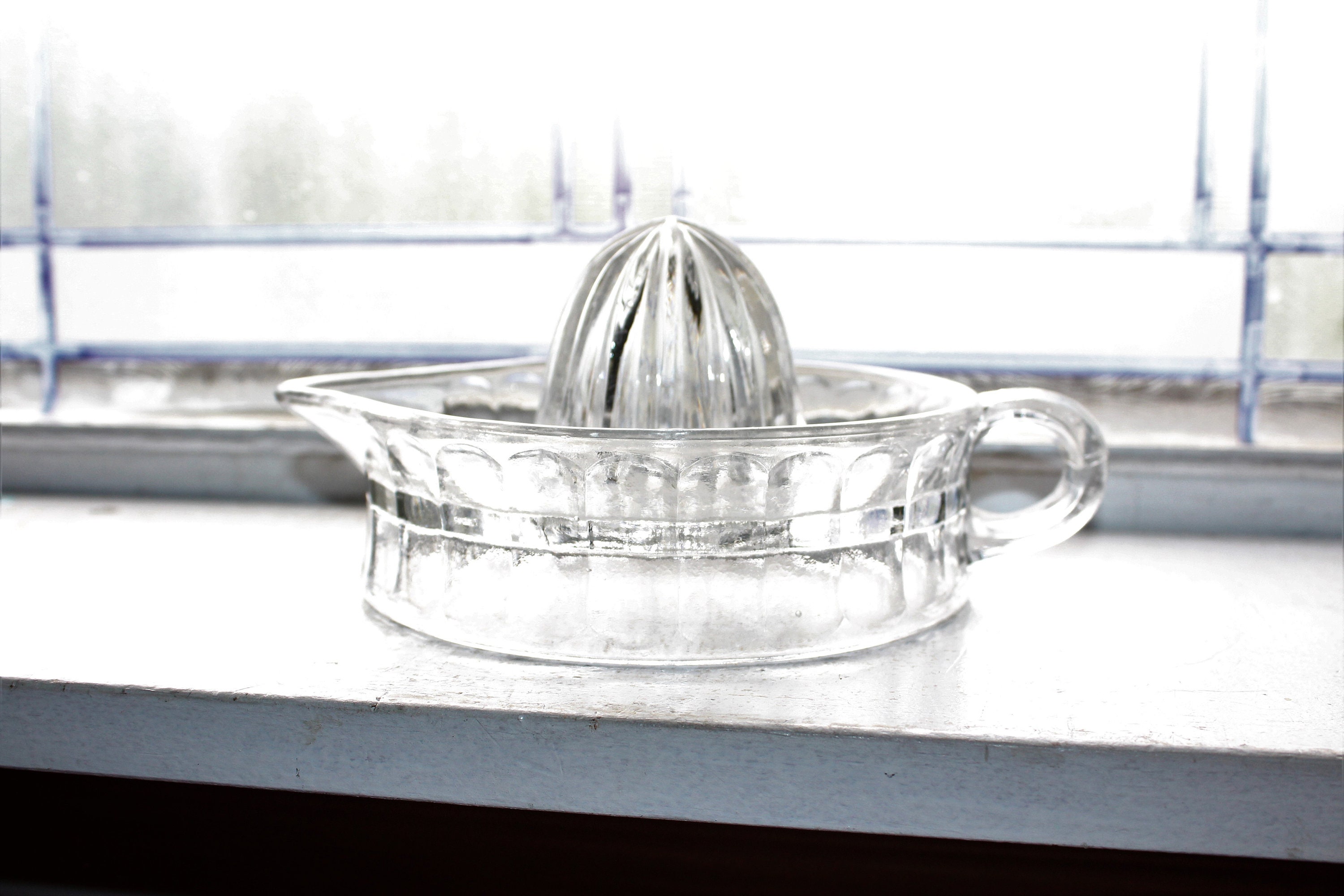 Vintage Juicer Reamer Sunkist Oranges Lemons Clear Glass