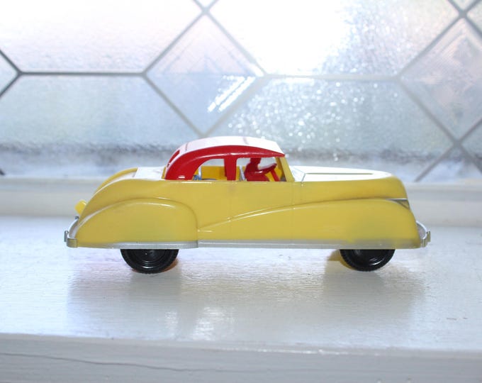 Vintage Renwal Car Convertible Dollhouse Furniture No. 39
