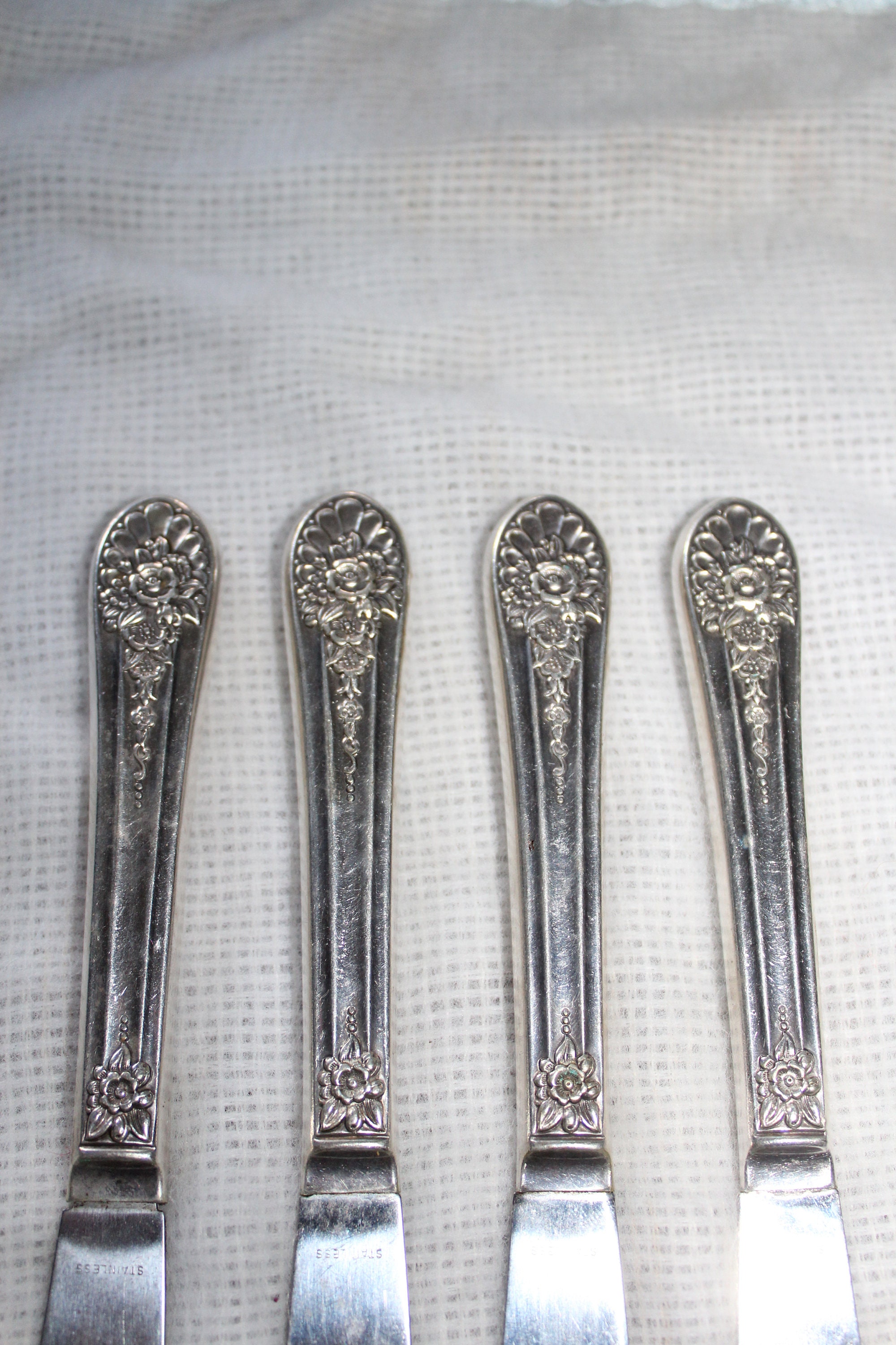 4 Vintage Silverplate Knives Jubilee by Wm Rogers 1950s