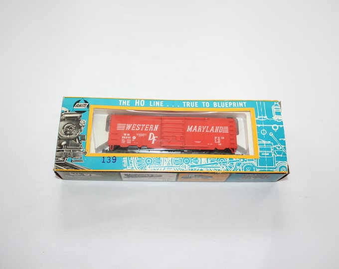 Vintage AHM HO Scale Western Maryland Box Car PS1 5229