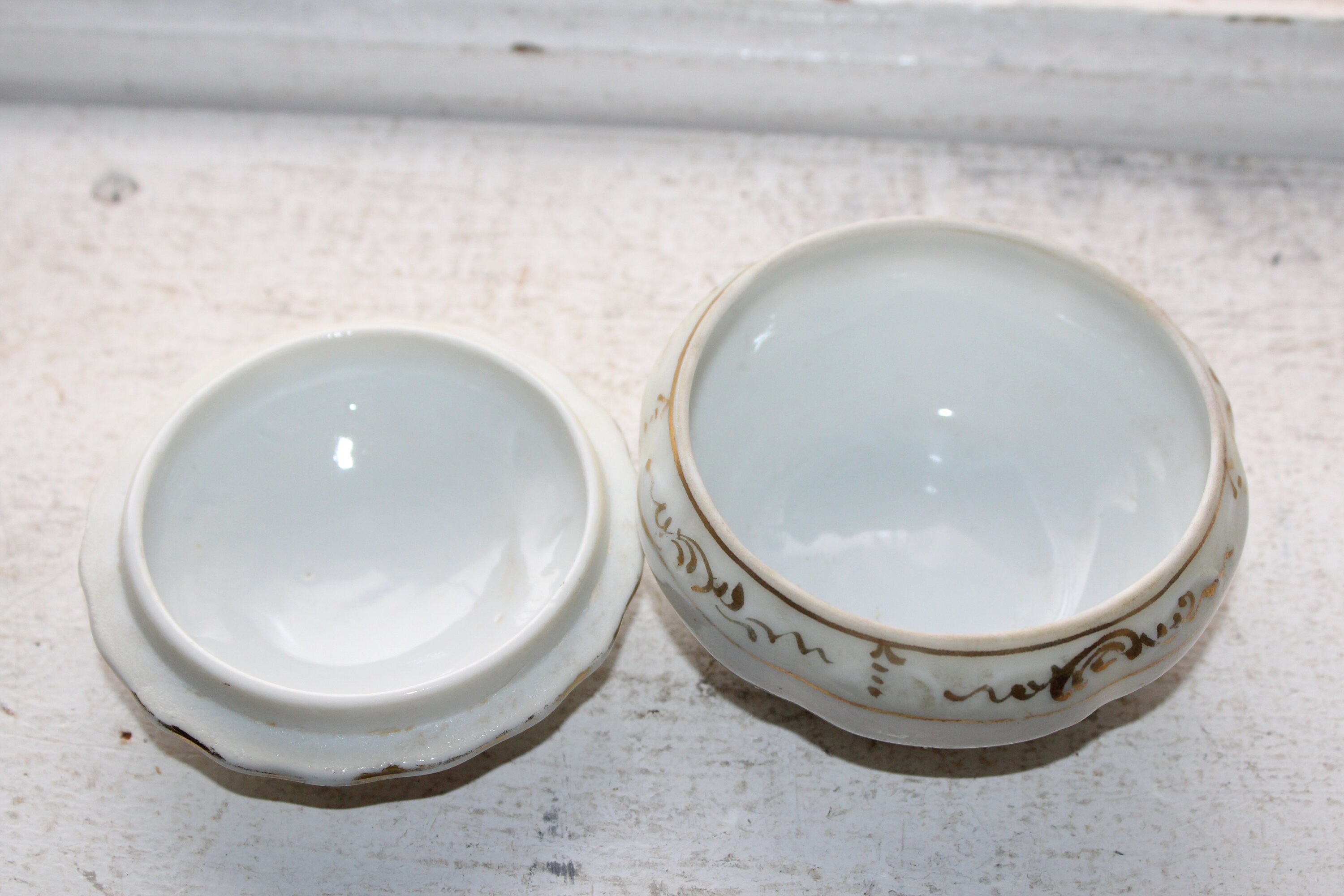 Antique Hand Painted Nippon Porcelain Trinket Box