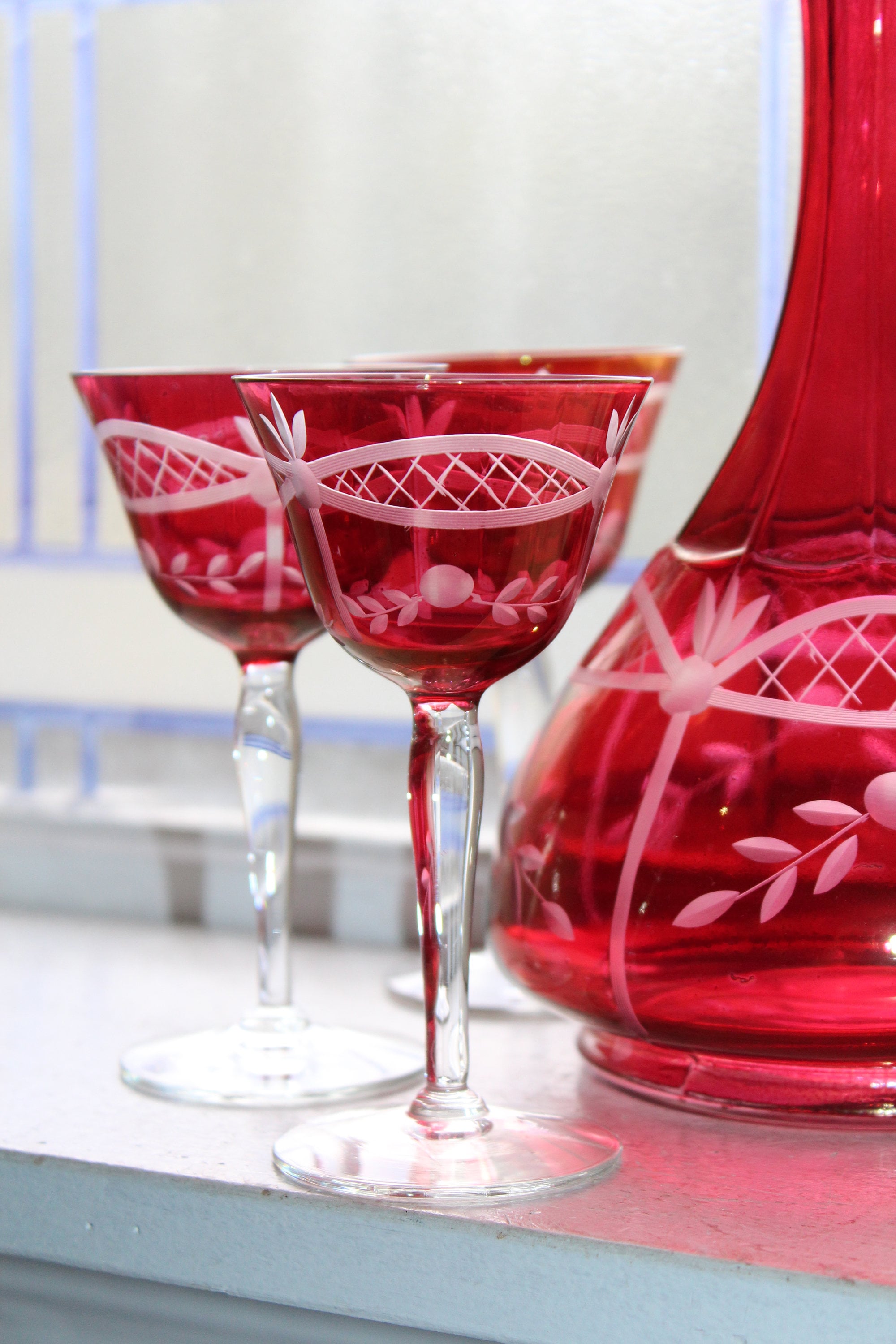 Etched Ruby Flashed Glass Decanter and 5 Goblets Vintage Barware