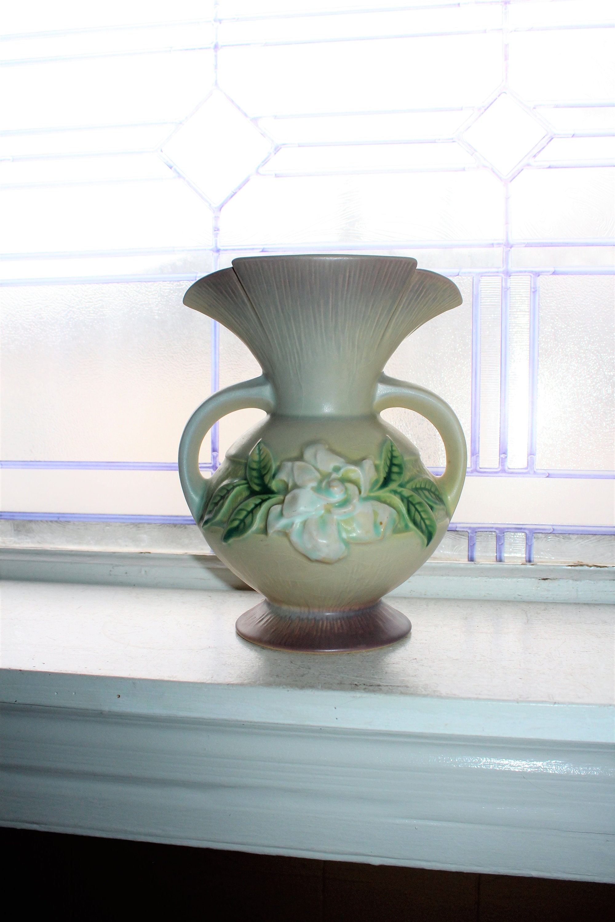 Roseville Pottery Green Gardenia Vase 6848 Vintage 1940s
