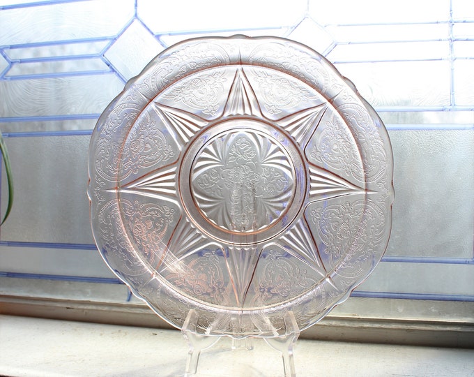 Pink Depression Glass Serving Bowl Royal Lace Vintage 1930s