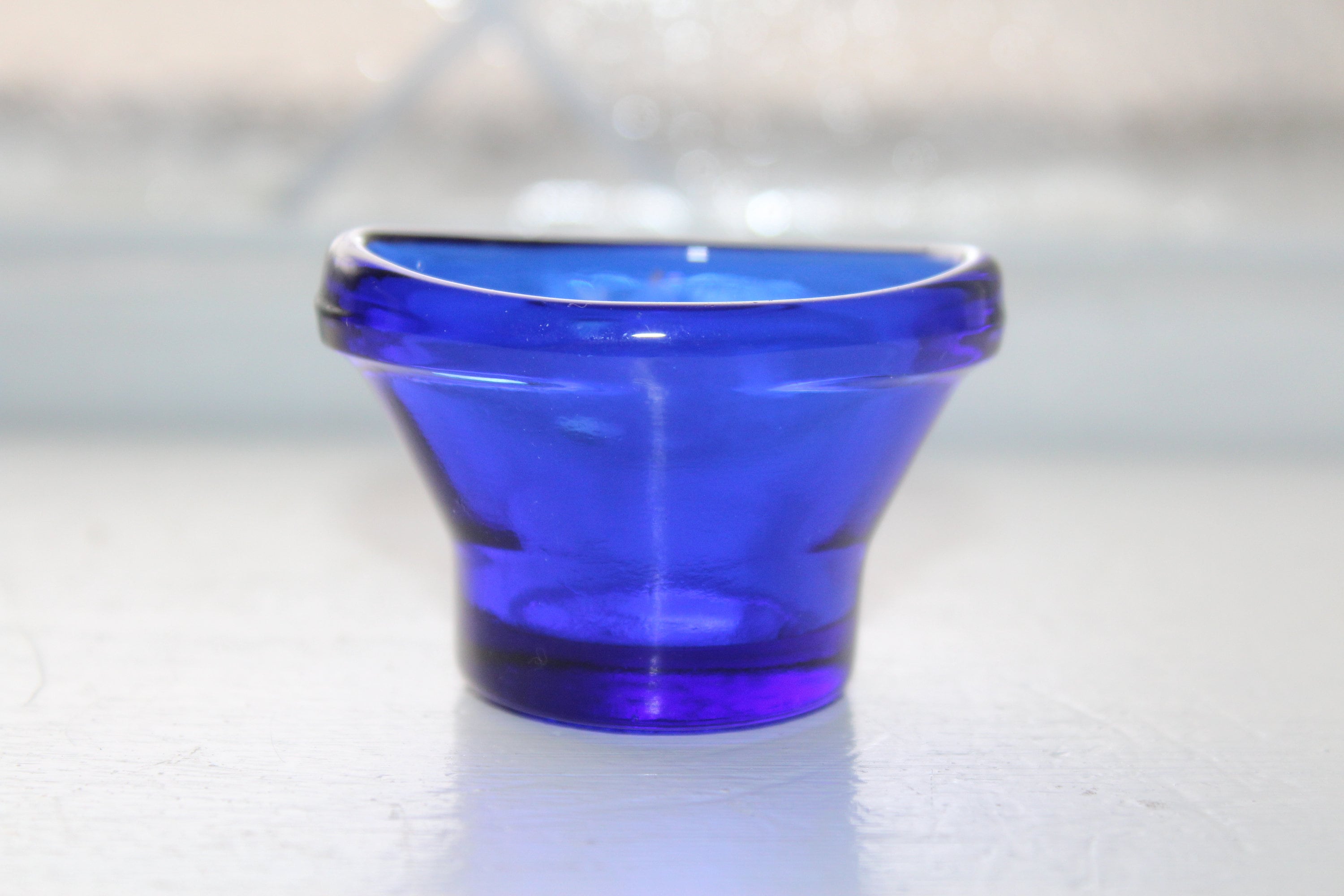 Antique Cobalt Blue Glass Eye Wash Cup Optrex
