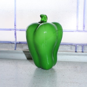Vintage Murano Glass Large Green Pepper Vegetable Handblown