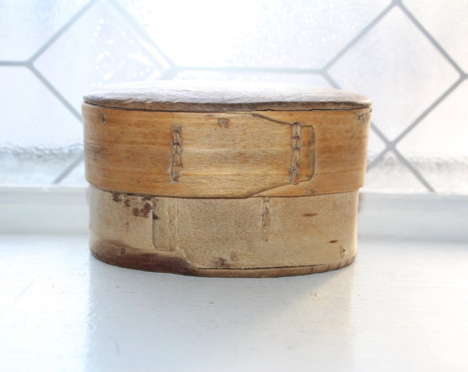 Antique Scandinavian Bentwood Small Storage Tine Box