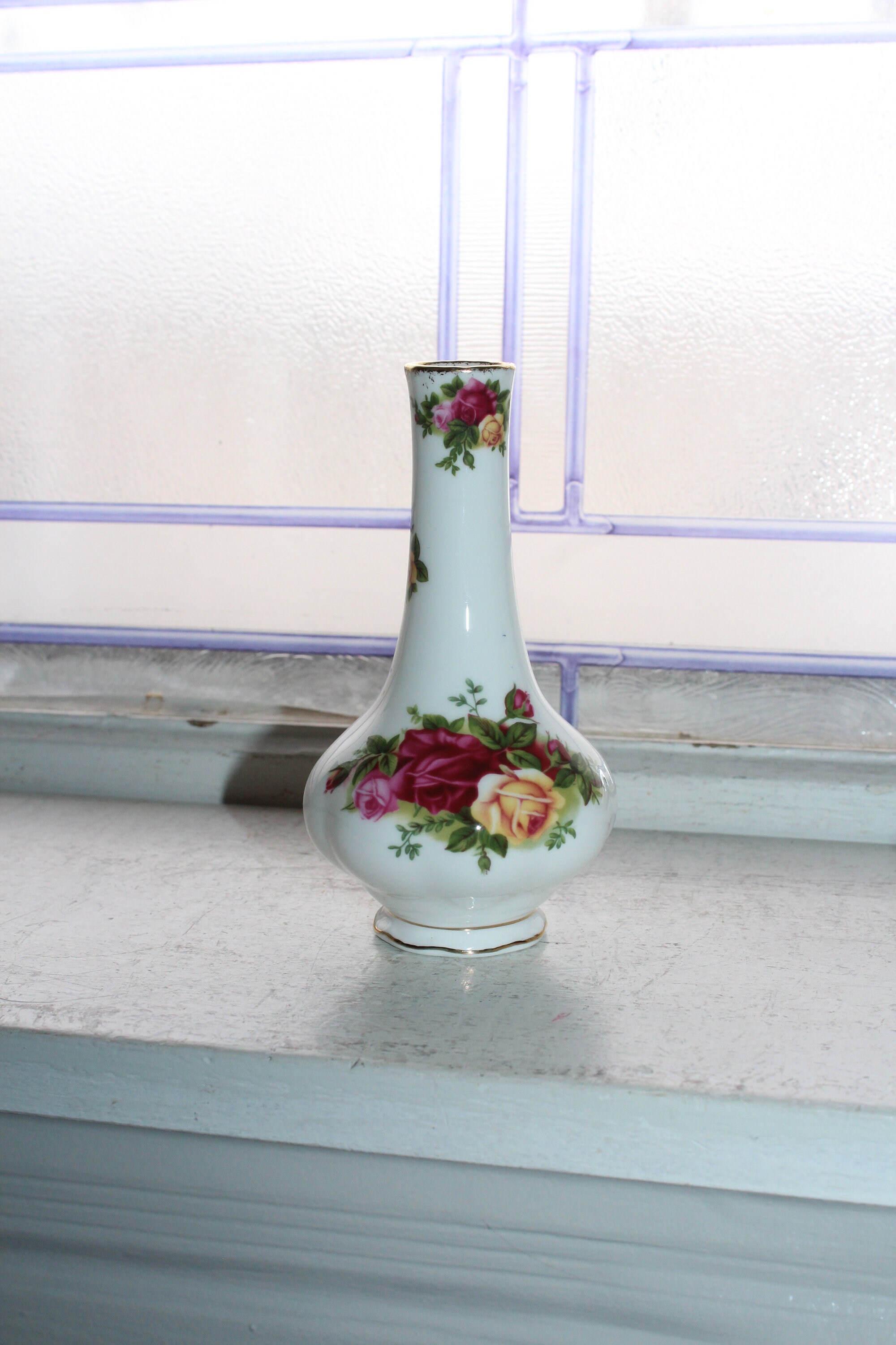 Royal Albert Old Country Roses Bud Vase