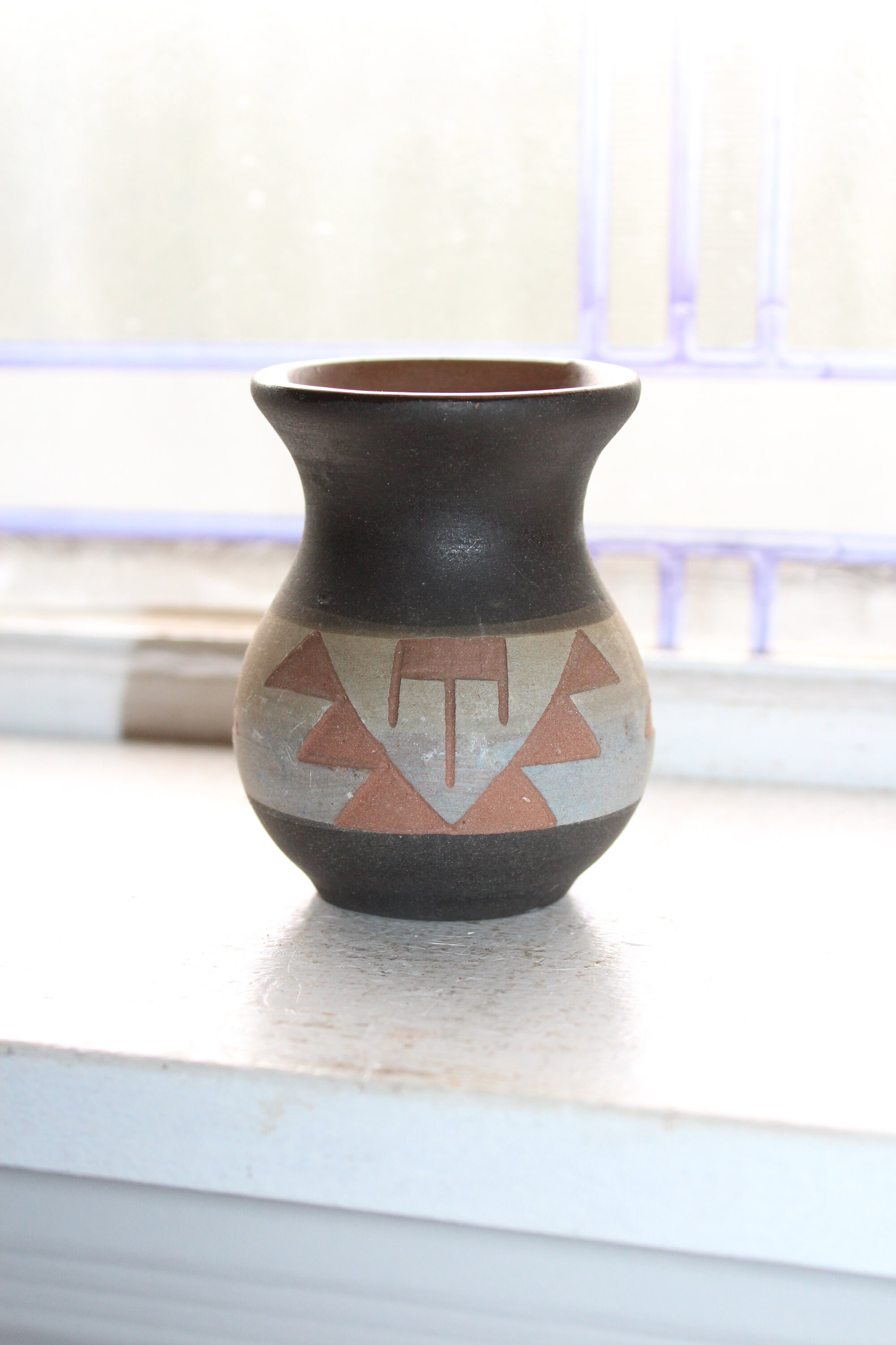 Vintage Sioux Pottery Vase Artist Signed