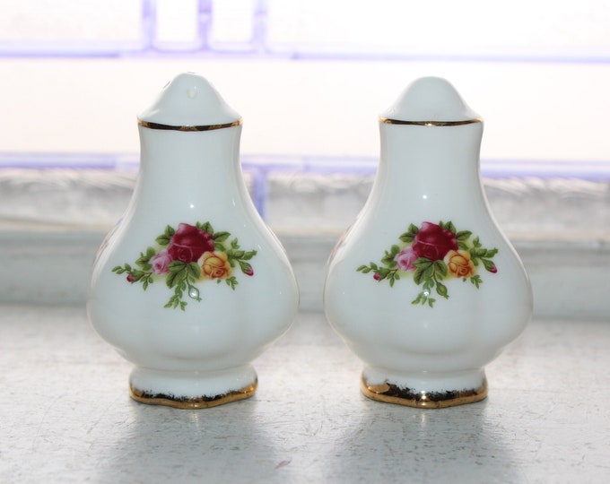 Royal Albert Old Country Roses Salt and Pepper Shakers