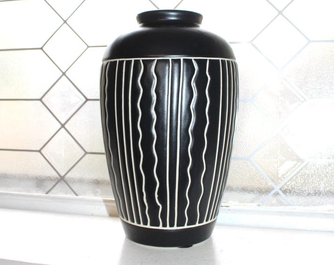 Large Vintage Harris Pottery Mid Century Vase 10" Black and White