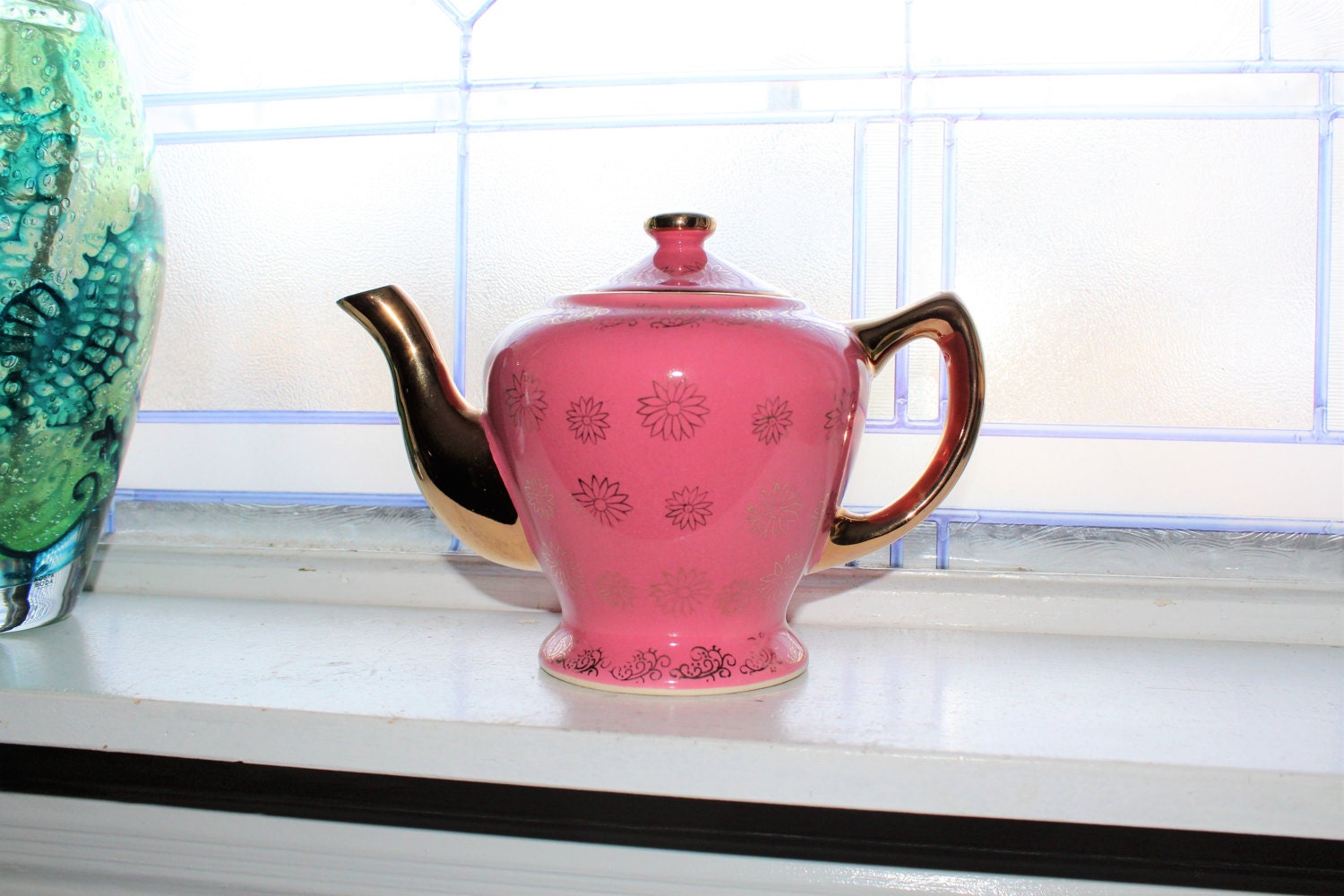 Vintage Teapot Pink and Gold