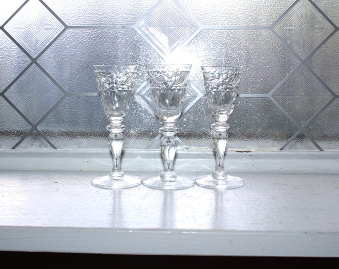 3 Antique Elegant Hawkes Cut Crystal Cordial Schnapps Glasses Stem 6030