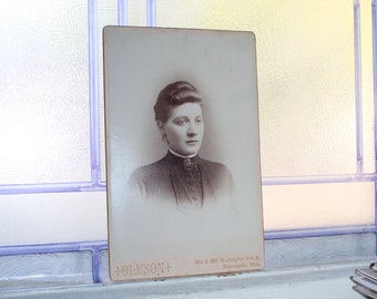 Antique Photograph Cabinet Card 1800s Victorian Woman