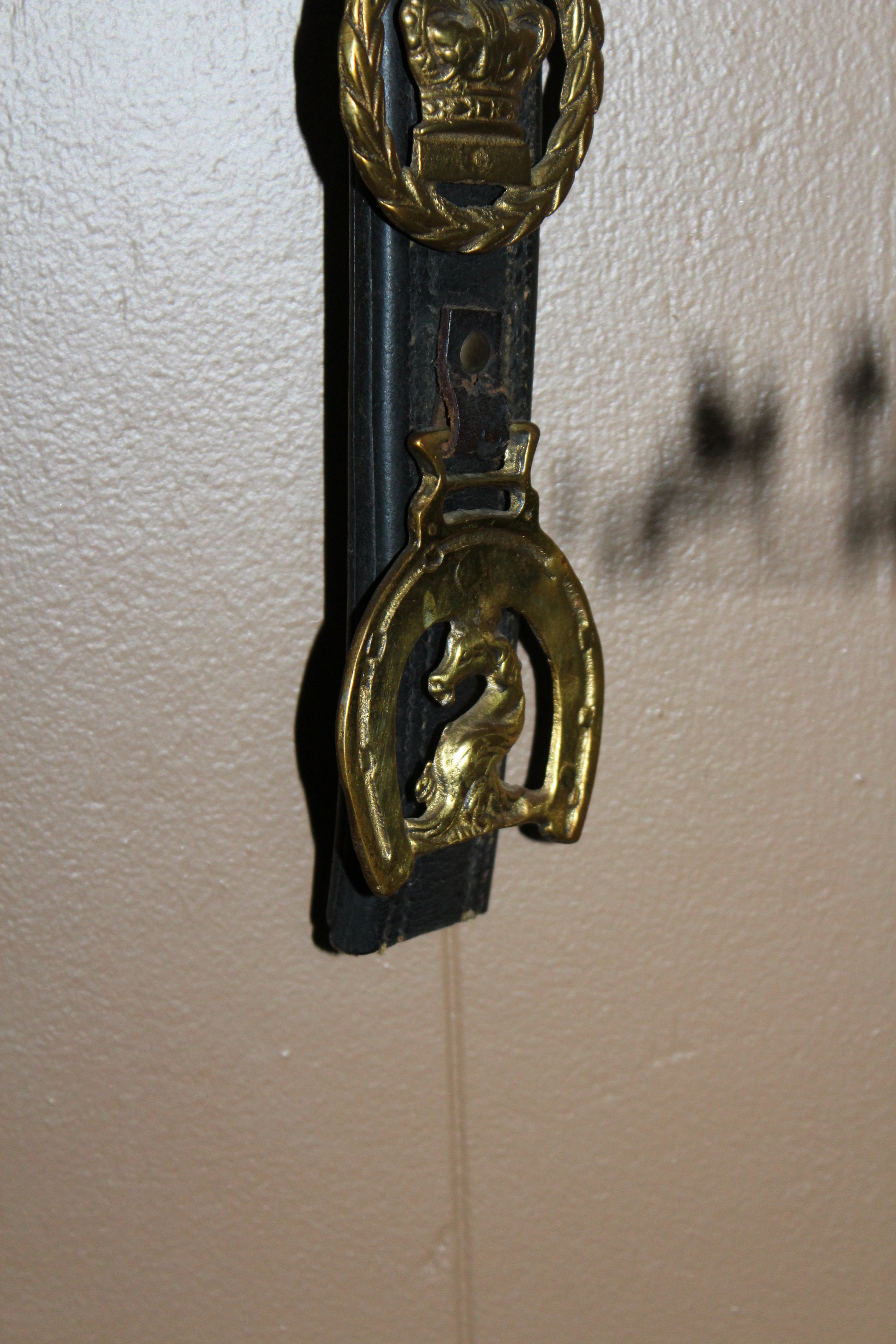 Vintage 46 Horse Bridle Leather Strap & 8 Brass Medallions Tack