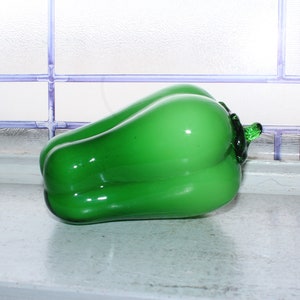 Vintage Murano Glass Large Green Pepper Vegetable Handblown