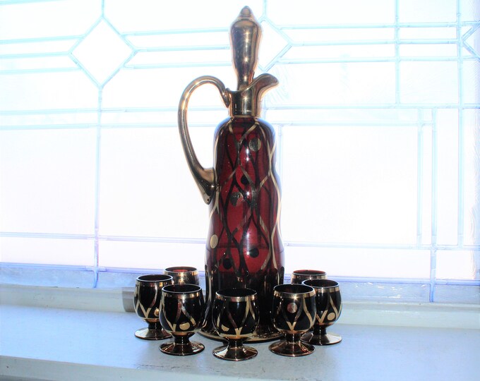 Mid Century Bohemian Glass Decanter & 7 Glasses Brown with Gold