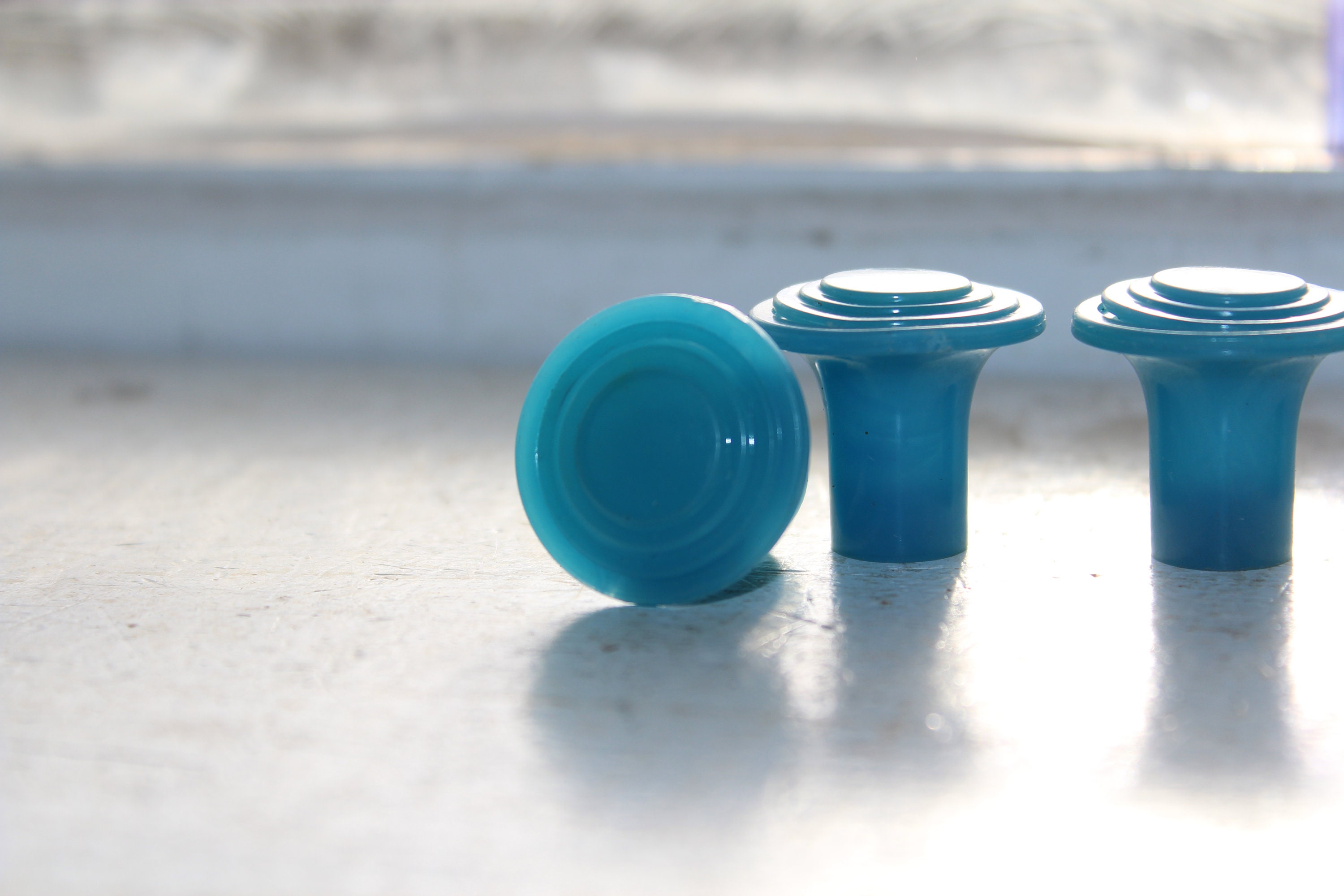 4 Art Deco Door or Drawer Knobs Vintage Teal Blue