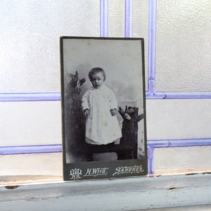 Antique Carte De Visite CDV Photograph Young Victorian Child 1800s