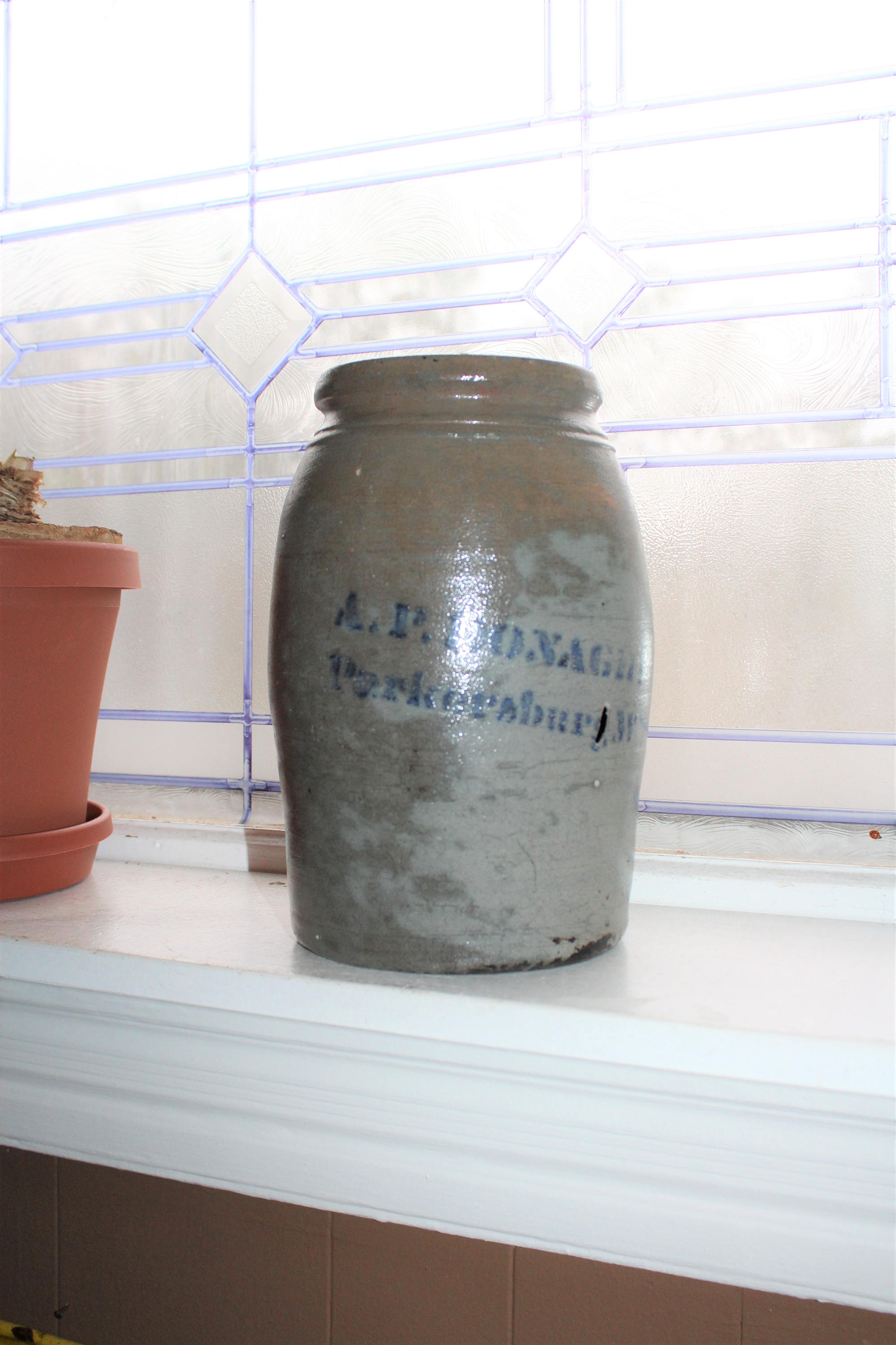Antique Stoneware Crock Jar A P Donaghho Parkersburg WV 1800s Cobalt