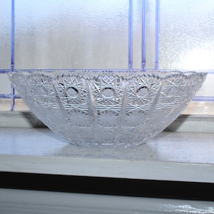 Elegant Vintage Cut Crystal Bowl Queen&#39;s Lace Czech Bohemia