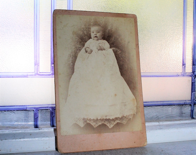 Antique Photograph Victorian Baby 1800s Cabinet Card