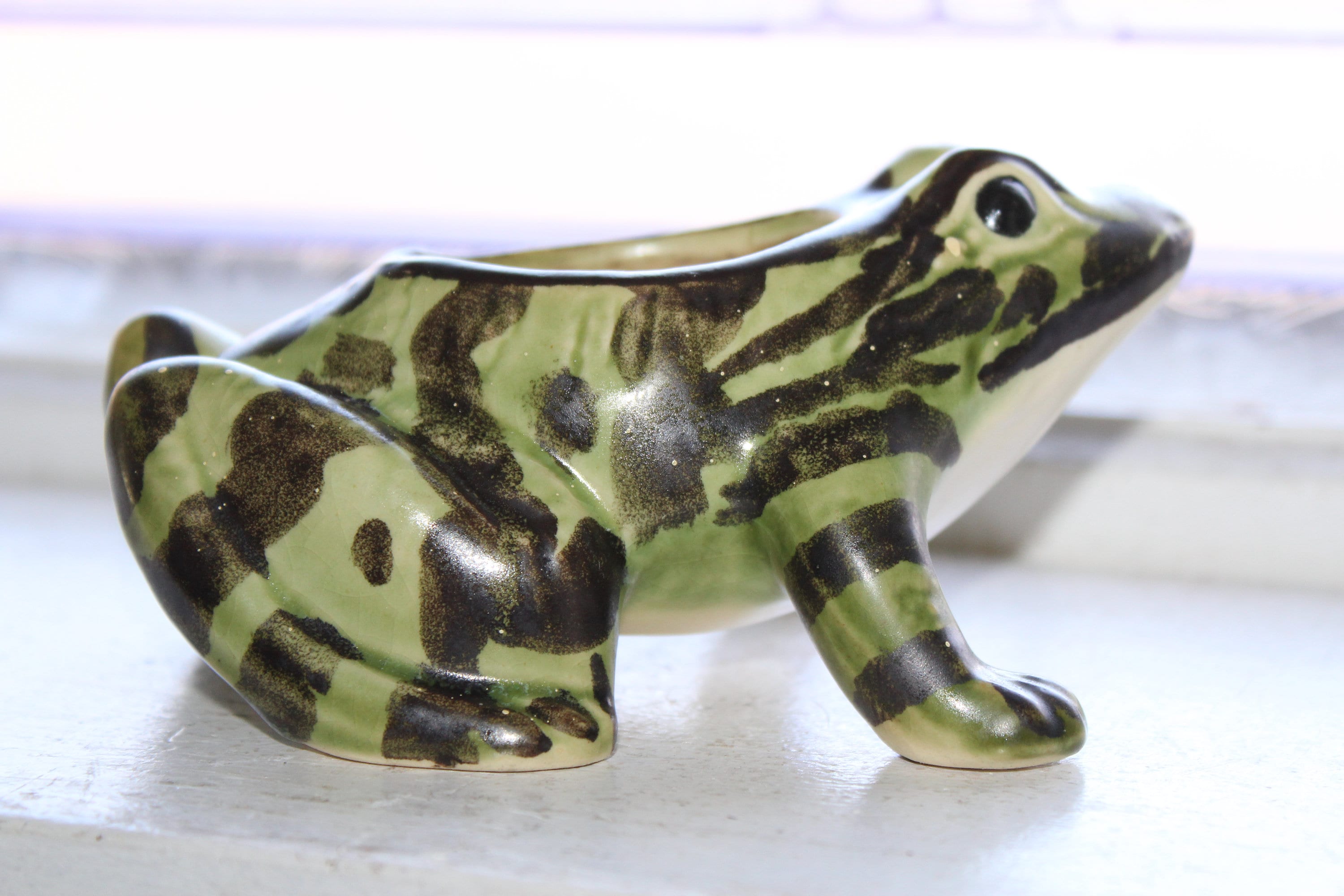 Vintage Brush McCoy Pottery Frog Toad Planter