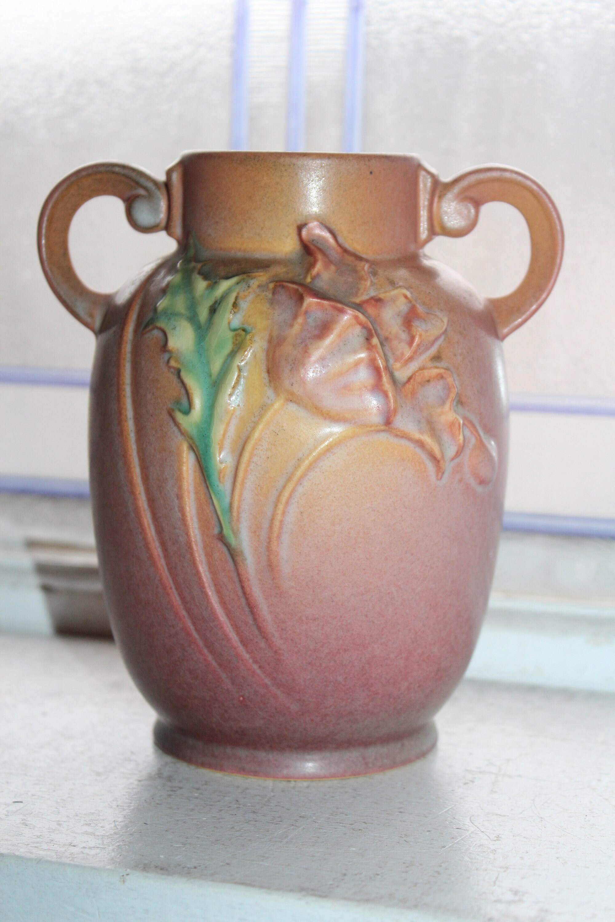Roseville Pottery Poppy Vase 867 Vintage 1930s