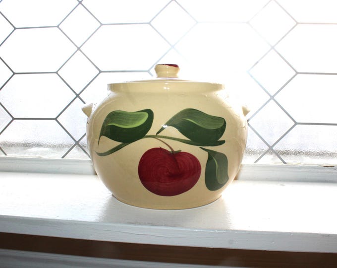 Watt Pottery Apple Bean Pot #76 Vintage 1950s
